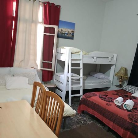 Sapir Hostel (Adults Only) 特拉维夫 外观 照片